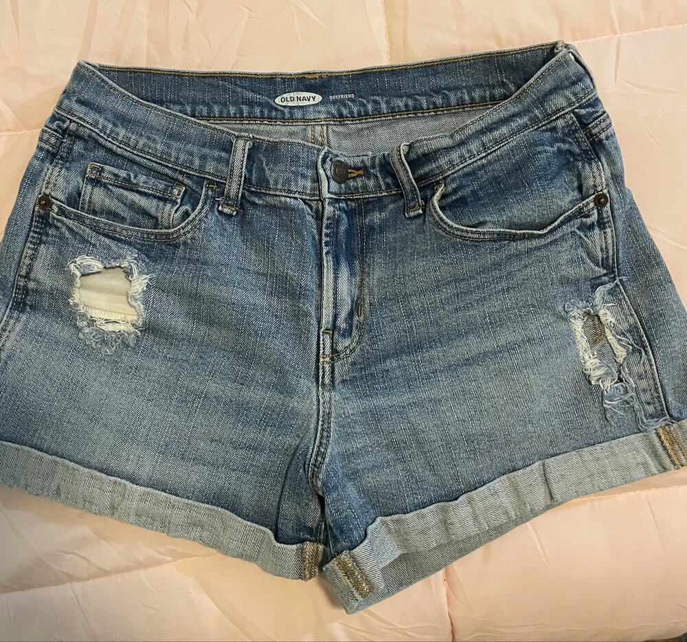 Women’s Old Navy Boyfriend Jean Shorts Size 6